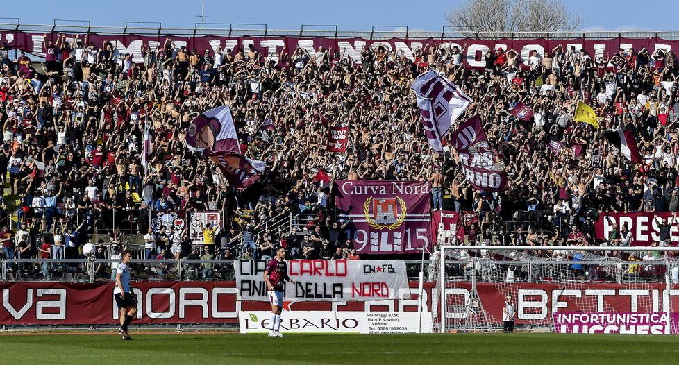 La tifoseria del Livorno