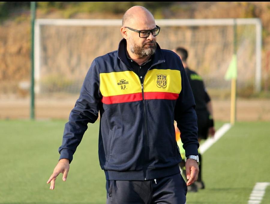 
	Antonio Prastaro (foto archivio) non &egrave; pi&ugrave; l'allenatore della Tharros

