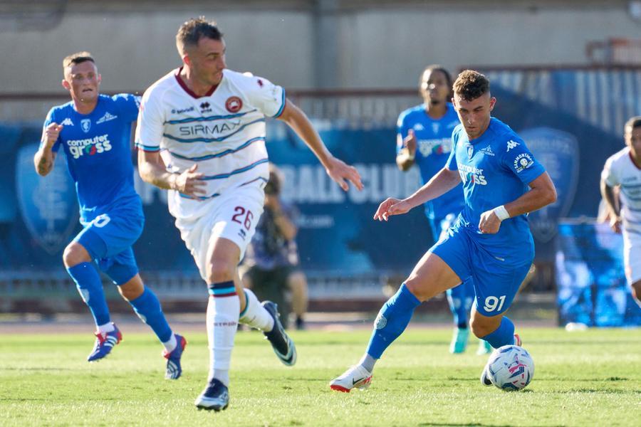 
	Roberto Piccoli in azione contro il Cittadella (foto Autovino)

