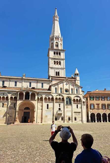 Modena, Ghirlandina: record di biglietti. Un’estate con 11mila visitatori 