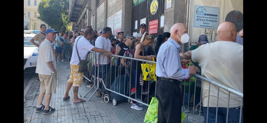 «Vivo con 450 euro al mese chiedo aiuto per non rubare»