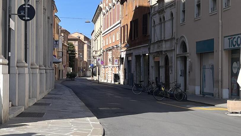 Ferrara. Due scippi in centro storico, malviventi in azione in bici e in scooter