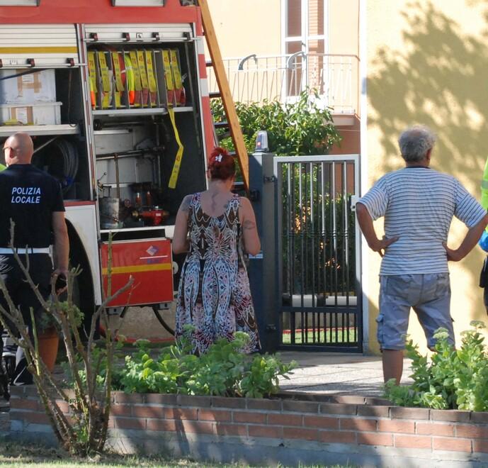 Incendio a San Biagio di Argenta, danni in due taverne