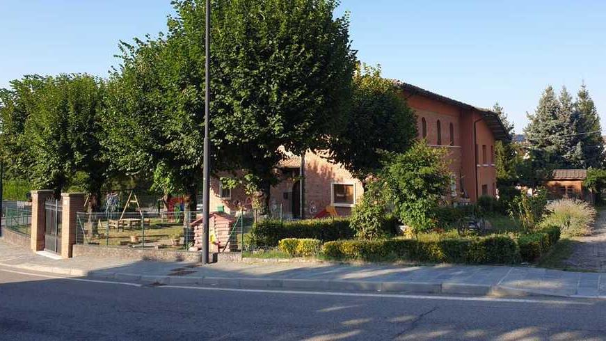 L’addio alle suore colonne dell’asilo parrocchiale<br type="_moz" />