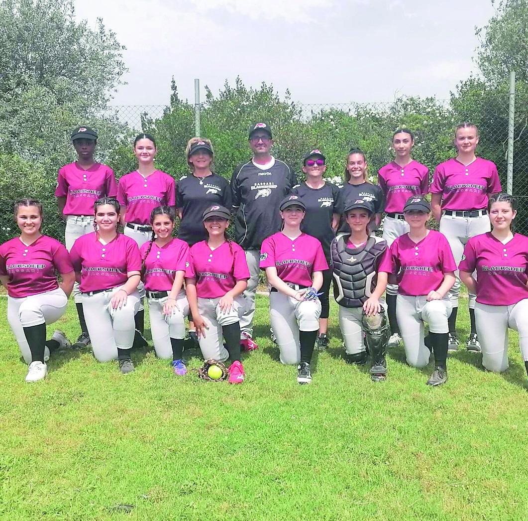 La formazione della Black Sheep Sassari, la squadra di softball gioca in Serie B
