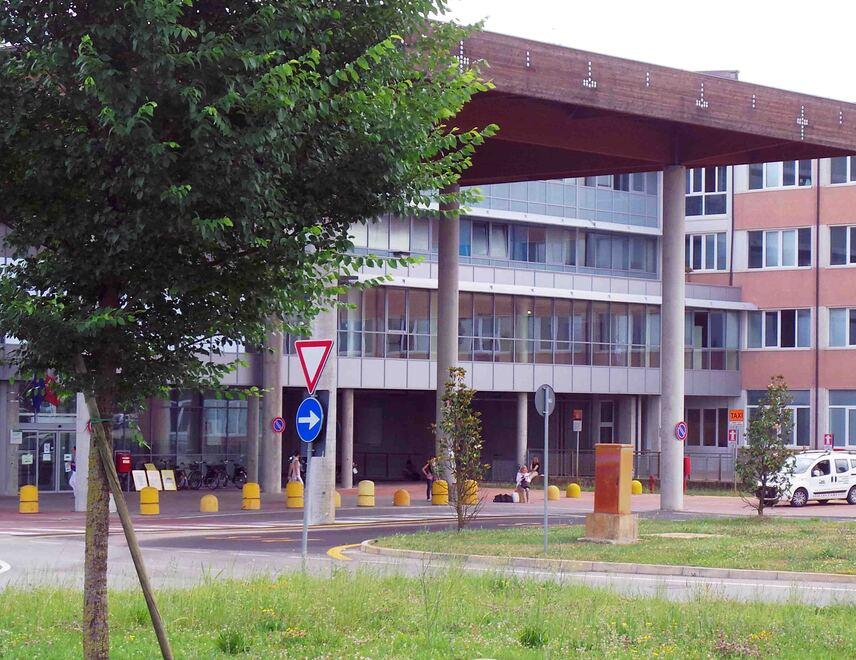 Ferrara, ventenne stroncato da malore