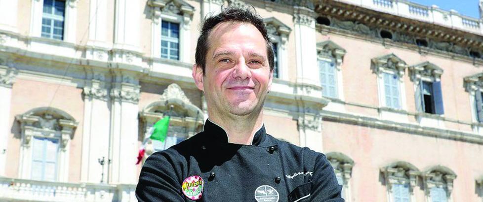 Modena e il caso della tigellata da 800 euro: «Le tavolate vanno gestite da subito, bisogna accordarsi prima del conto»<br>
