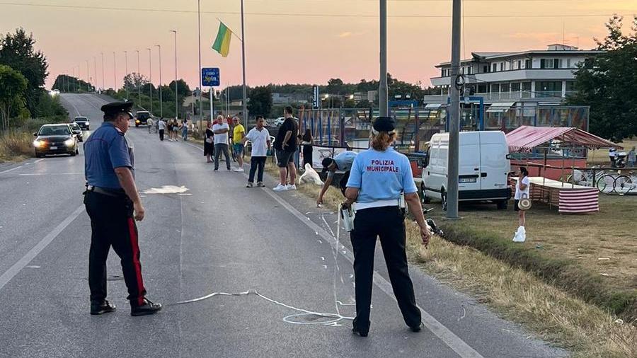 Querceta, non ce l’ha fatta l’87enne travolto da una moto