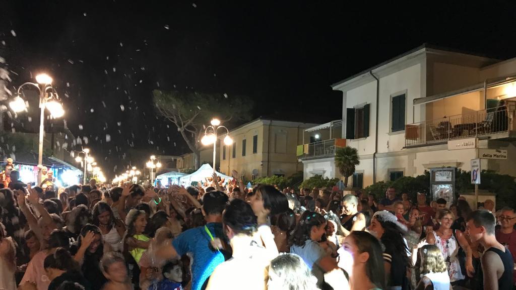 Mercatini e musica per la Notte bianca e fuochi d’artificio