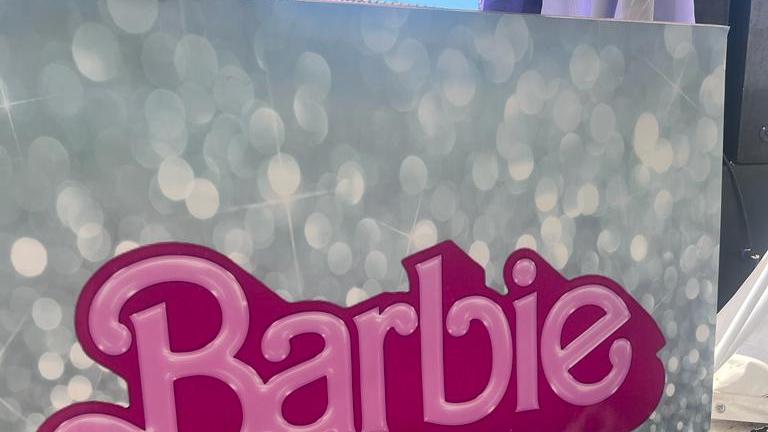 Lido Estensi, al Dubai Beach Hotel apre la casa di Barbie