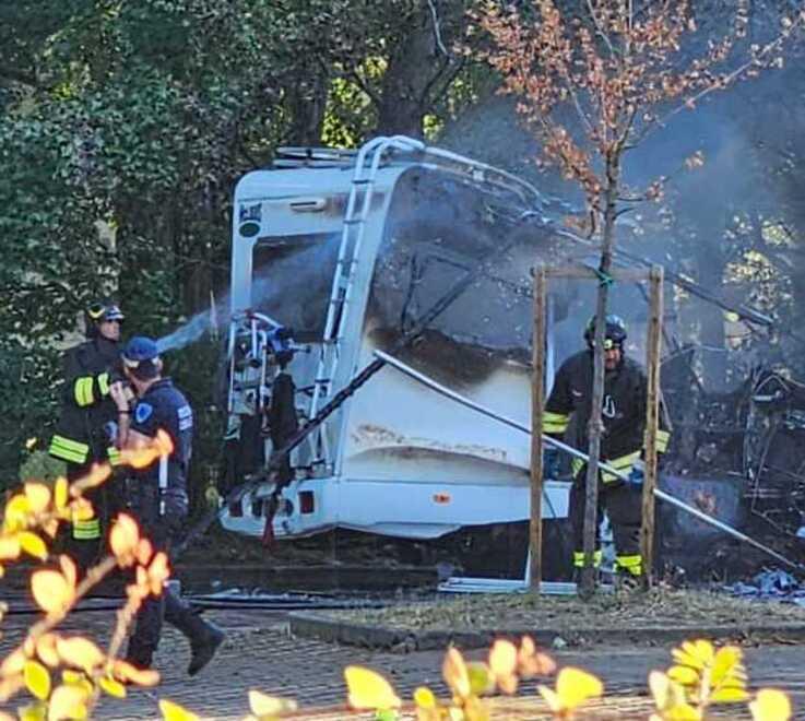 Parco Ferrari di Modena, il camper va a fuoco due volte nel giro di quattro giorni: si sospetta il dolo<br type="_moz" />
