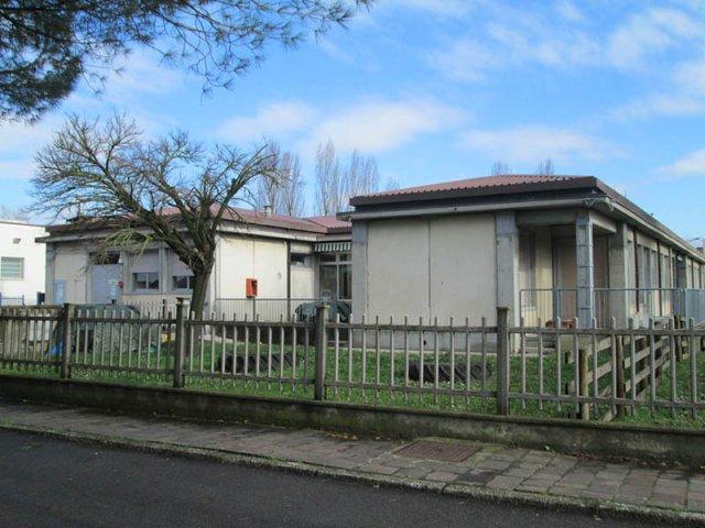 Bondeno. Nuove luci, serramenti e pannelli antirumore: asilo e scuola d’infanzia pronti alla riapertura