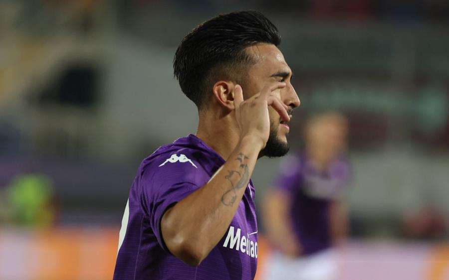 Fiorentina, il nuovo 10 viola è Nico Gonzalez. La maglia numero 9 a Beltrán