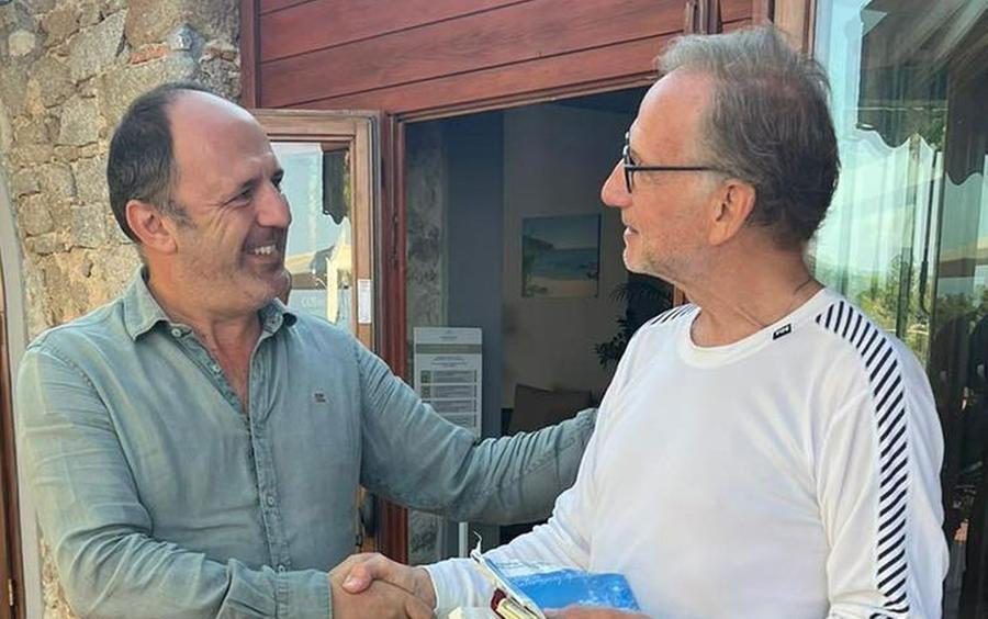 Elba, perde una busta con 5mila euro: la ritrova un consigliere regionale