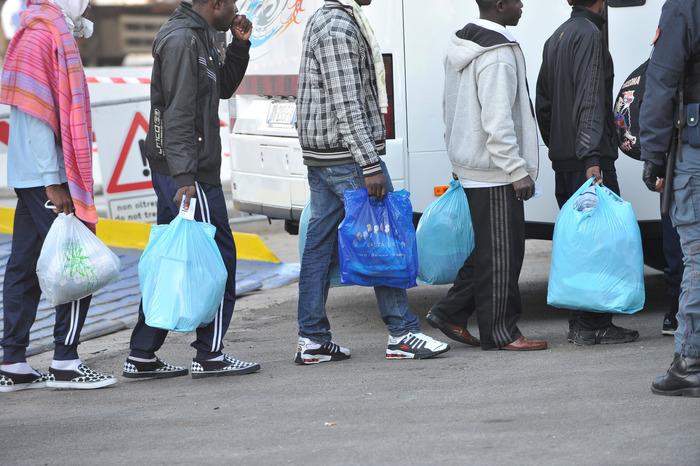 Un gruppo di migranti (foto d'archivio)