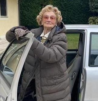 Campogalliano. Addio alla maestra che guidò per 60 anni senza fare incidenti