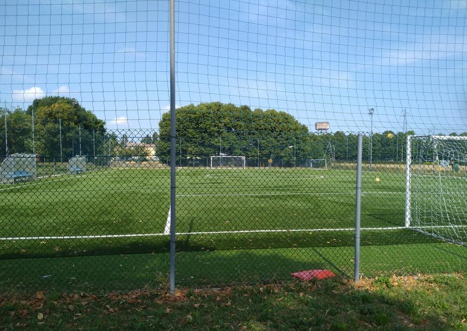 Quindicimila euro per sistemare il campo da calcetto al Bettolino