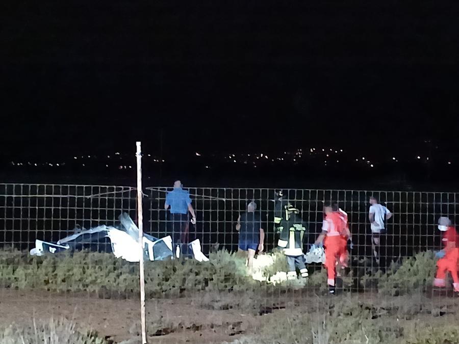 Con l’auto nello stagno a Macchiareddu, muore un uomo di 50 anni