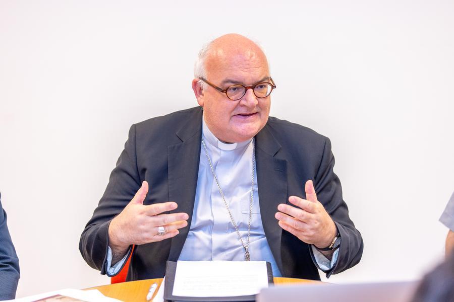 Il vescovo di Ferrara: «Lì è un massacro, subito una nuova Mare Nostrum»