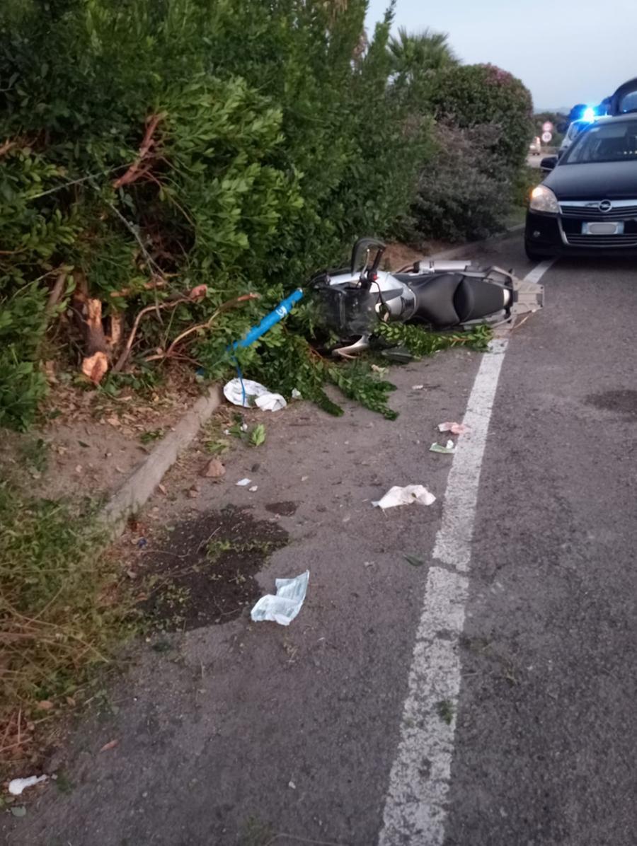 Olbia, scontro auto-moto: due feriti gravi