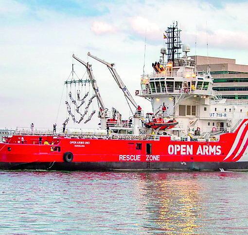 La nave dell’ong spagnola Open Arms attraccherà domattina alle 8 alla banchina Fiorillo gestita dal gruppo Php