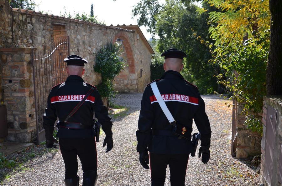 Senorbì, mentre è ricoverato gli occupano l’appartamento: 4 denunciati