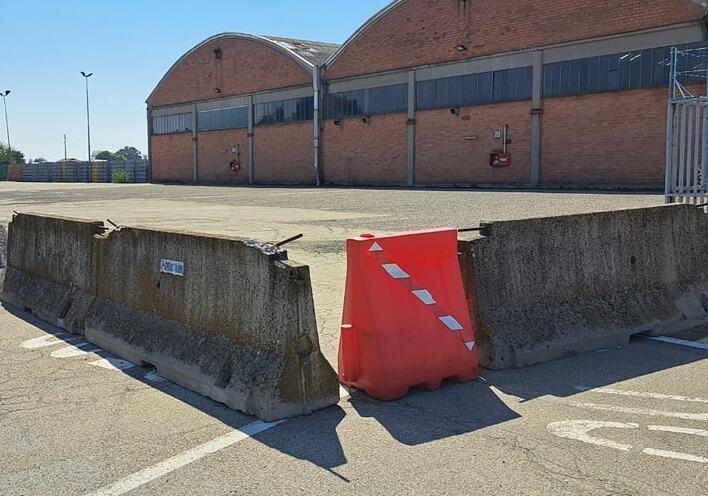 Scoppia il caso in Val d’Enza per il più grande centro migranti