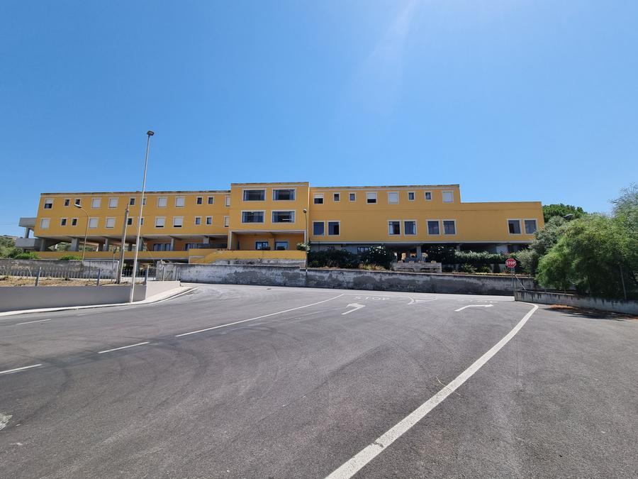 Dieci indagati per l’ospizio di Sorso, la Procura: «Anziani vessati, legati e minacciati»