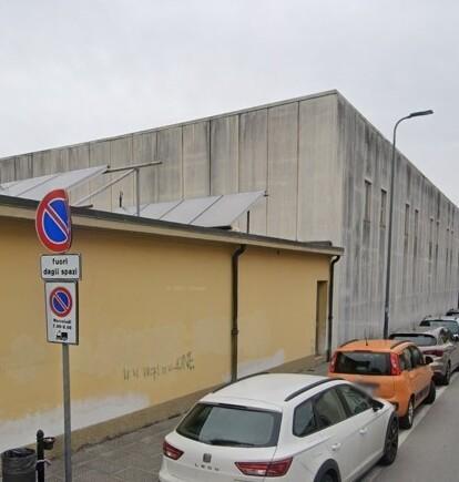 Il palazzetto dello sport di Altopascio in via Marconi