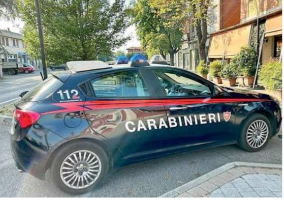 
	Un&rsquo;auto dei carabinieri


