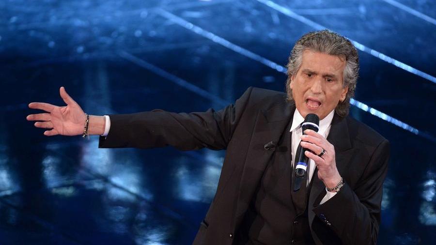 Addio a Toto Cutugno: aveva 80 anni. Cantò “l’italiano medio” tra vizi e virtù
