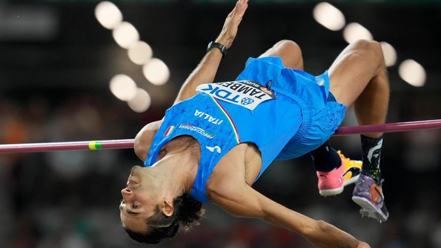 Mondiali di atletica, Tamberi vince la medaglia d’oro nel salto in alto