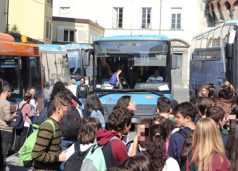 Montecatini, saltano i pullman per la collina: a rischio le corse scolastiche
