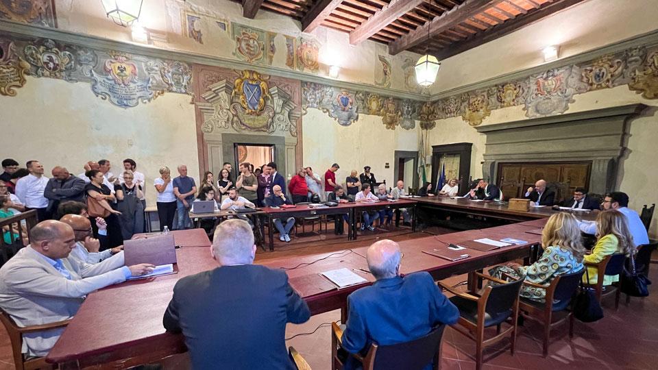 Pescia, i conti del Comune sono in ordine: «Merito nostro, il Pd lo riconosca»