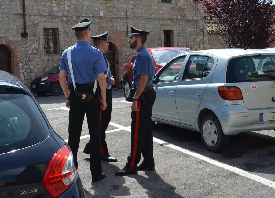 Iglesias, massacra di botte gli anziani genitori: arrestato