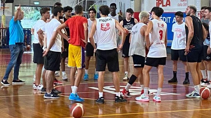 Iniziata l’avventura della nuova Etrusca