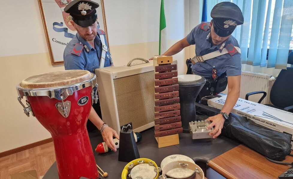 Modena, preso il ladro di strumenti musicali 