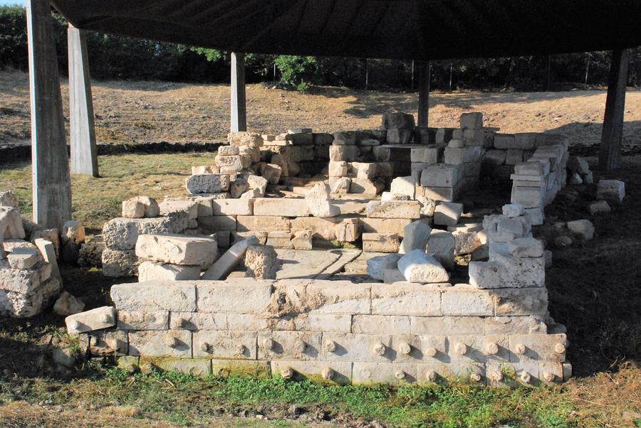 Nulvi il pozzo sacro di Irru