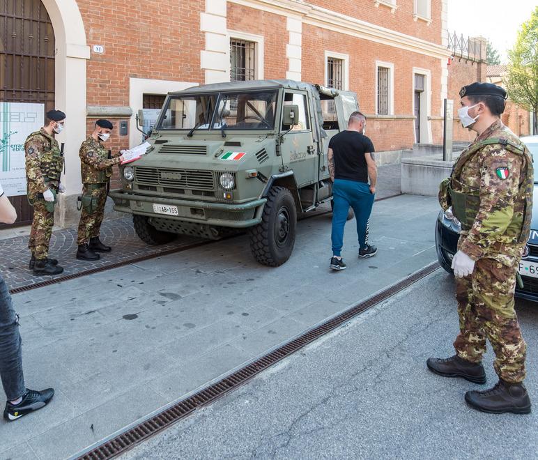 Esercito, conto alla rovescia: gli uffici nella caserma della Polizia locale