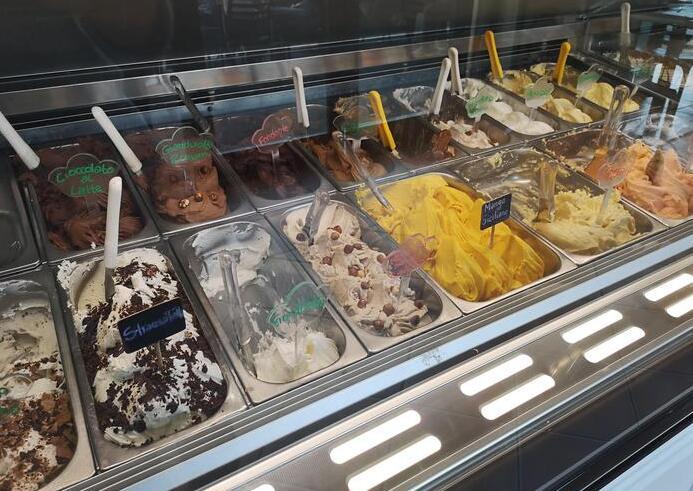 Gelato, la delizia estiva più amara. Il costo lievita, si parte da 2 euro