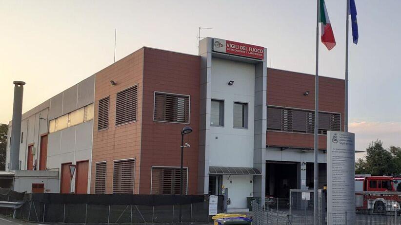 Il sindaco di Sant’Ilario: «Risolveremo i problemi alla caserma dei pompieri»