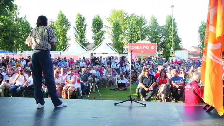 Schlein, affondo a Meloni: «Basta fare la guerra alle Ong»