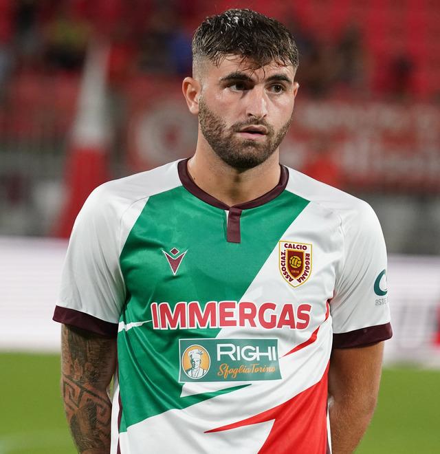 Caso Portanova, Nondasola ai tifosi «A  Manchester hanno detto no» 