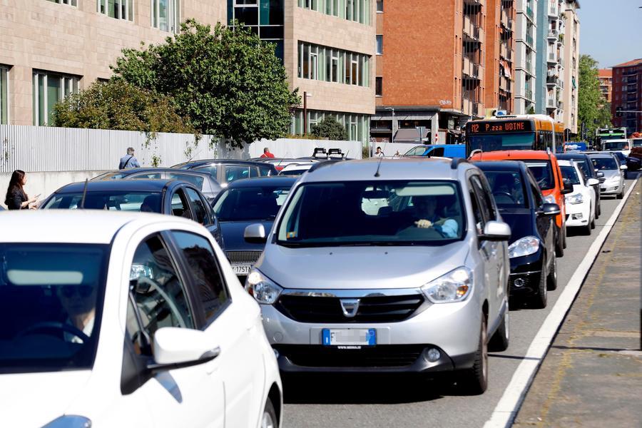I guidatori più multati della Sardegna circolano a Cagliari e Oristano