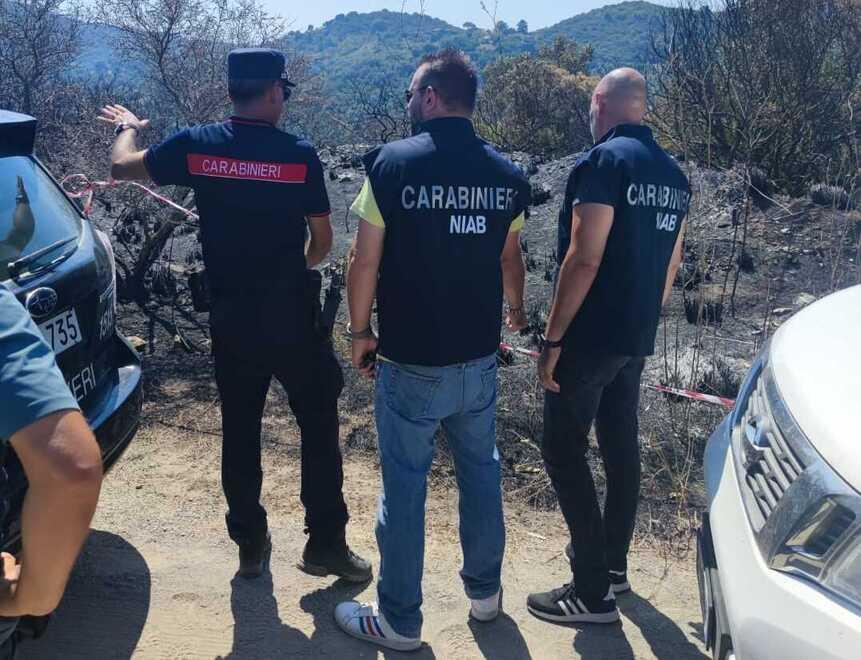 Incendio all’Elba, interviene anche il reparto speciale dei forestali per mappare la devastazione con il super-drone
