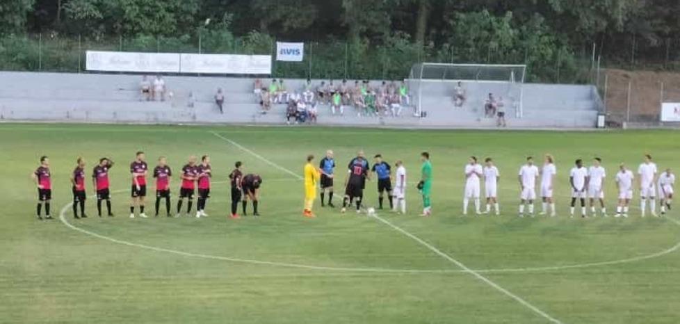 Livorno, mister Favarin mischia le carte: decidono Menga e Giordani