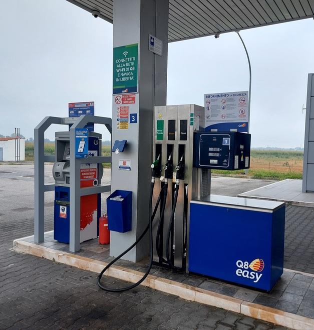 Ferrara, dal pieno servito ai self service. Come risparmiare fino a 26 euro