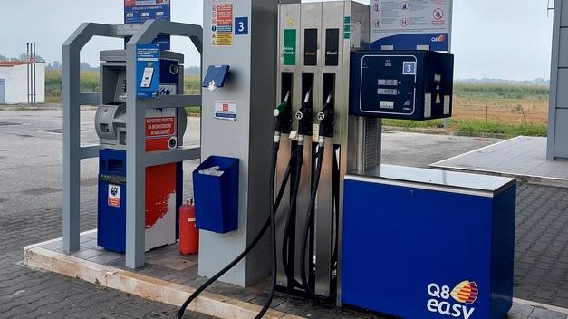 Ferrara, dal pieno servito ai self service. Come risparmiare fino a 26 euro