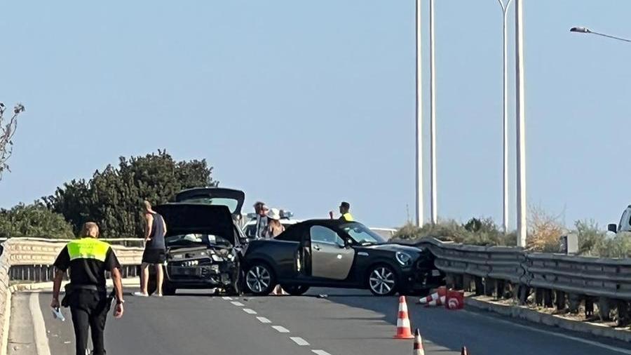Il tamponamento in direzione Sestu (foto Rosas)