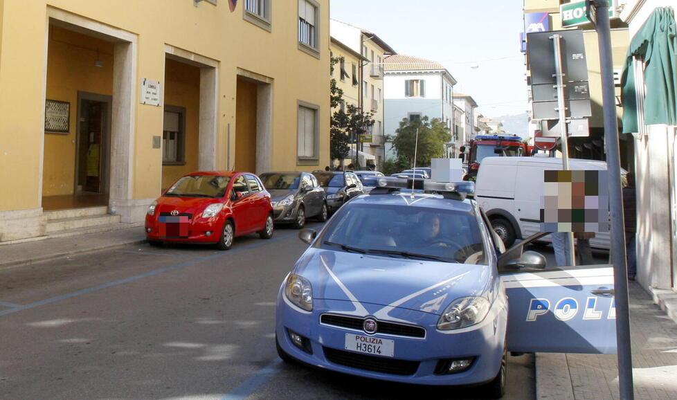 Nella foto d’archivio di Nucci un intervento di una volante della polizia in via Garibaldi nella zona sud del centro di Montecatini